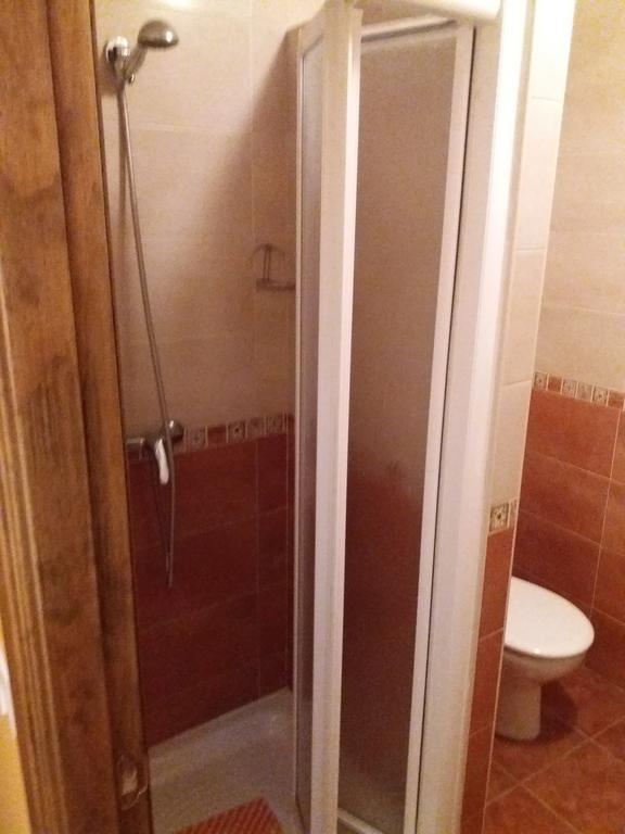 Hostal La Aldaba Hotell Montearagon Exteriör bild
